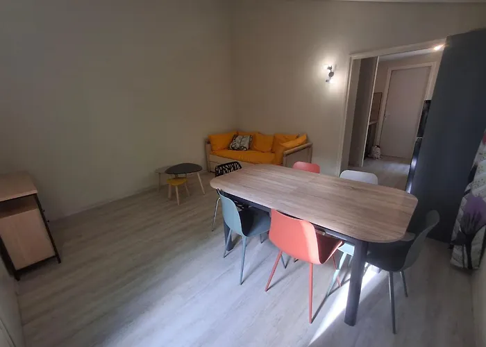 Familly 2ch Au Village By Interhome