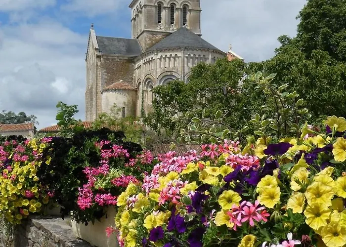 Familly 2ch Au Village By Interhome Ferienhaus Mareuil-sur-Lay